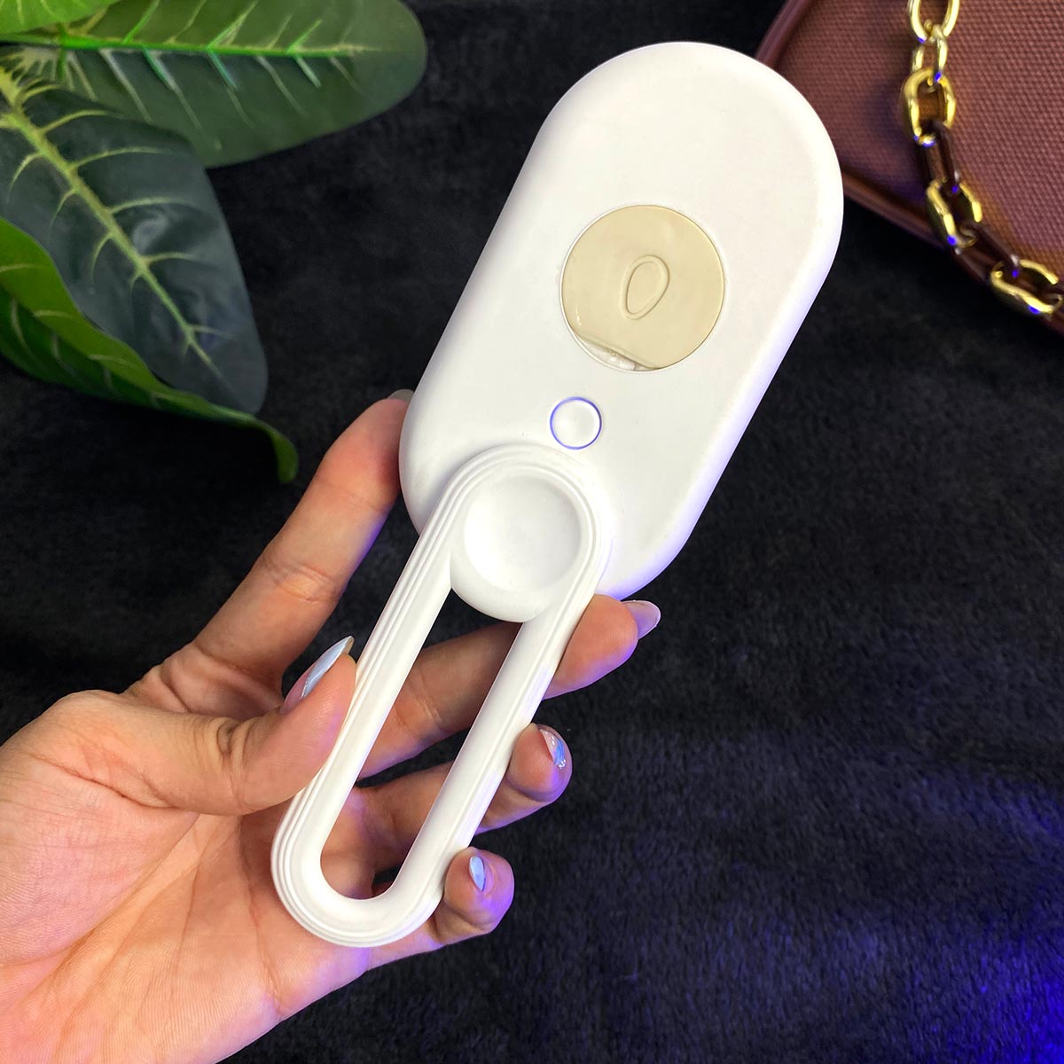 VaporPelo – Cepillo Vaporizador Quita Pelos Portátil