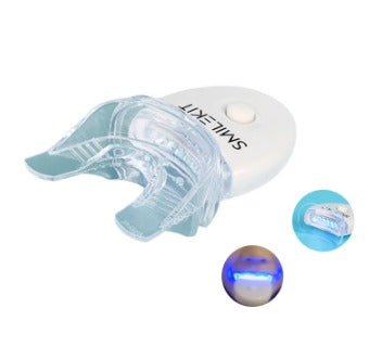 BrilloExpress – Mini Luz Blanqueadora Dental