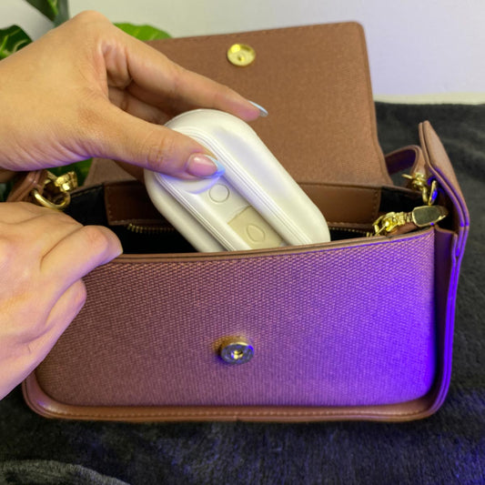 VaporPelo – Cepillo Vaporizador Quita Pelos Portátil